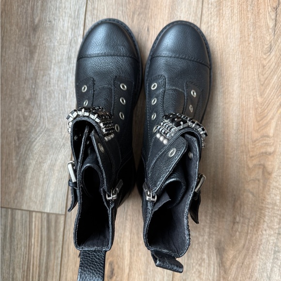 Karl Lagerfeld Maeva black on black leather boots size 8 - Picture 4 of 6